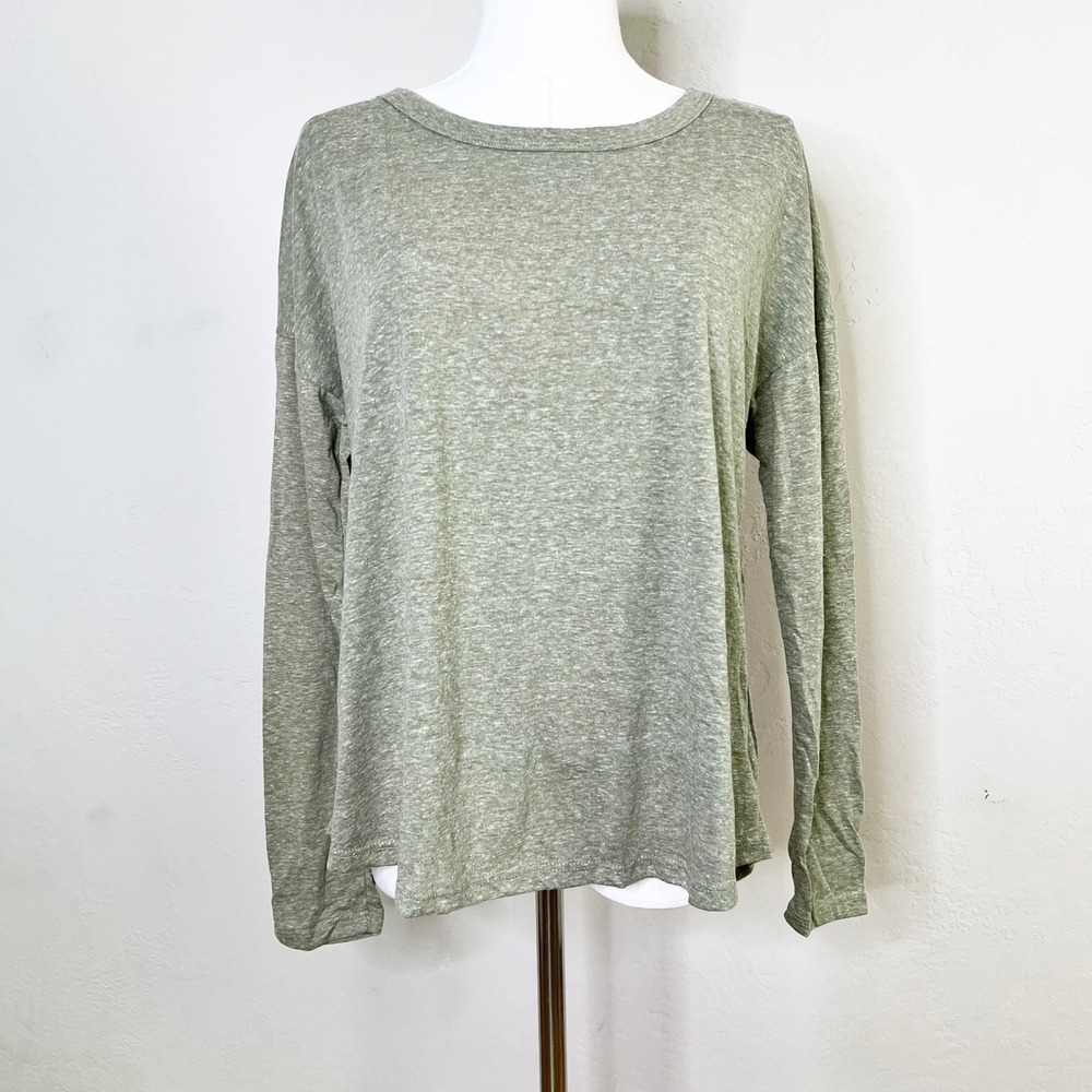 Lulus Top‎ Long Sleeve Tee Size Small Olive Green Heathered Crew Neck NEW
